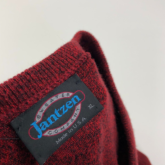 Jantzen VTG XL USA V-Neck Mens Acrylic Sleeveless Sweater Vest Red MINT - Picture 3 of 7